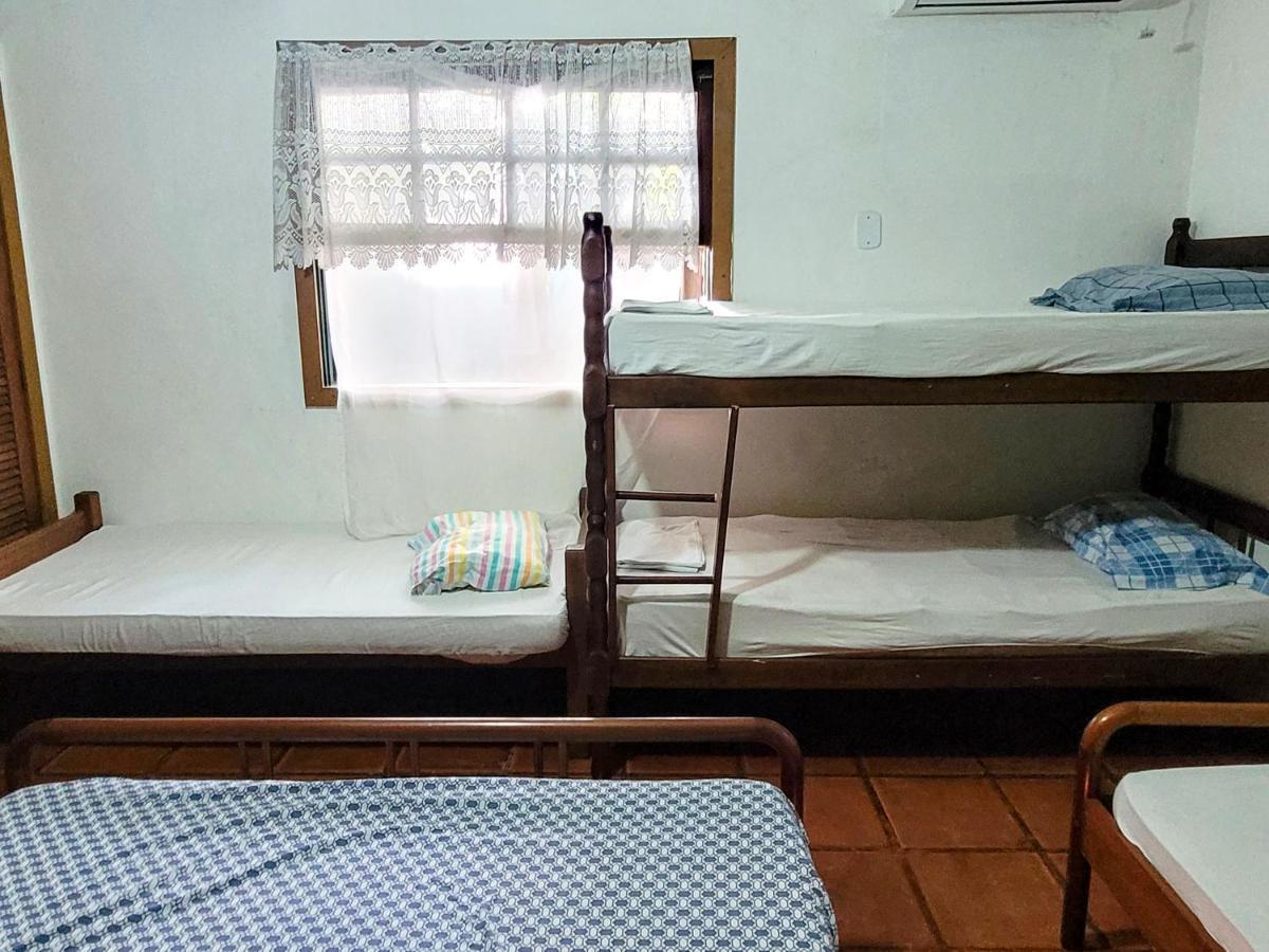 Local Friend Hostel Armacao dos Buzios Экстерьер фото