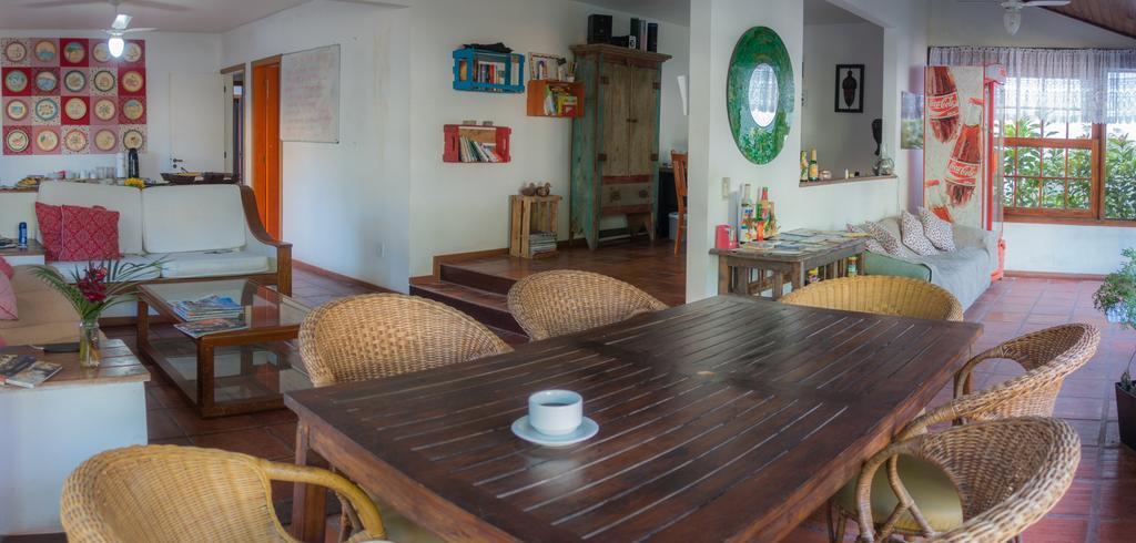 Local Friend Hostel Armacao dos Buzios Экстерьер фото